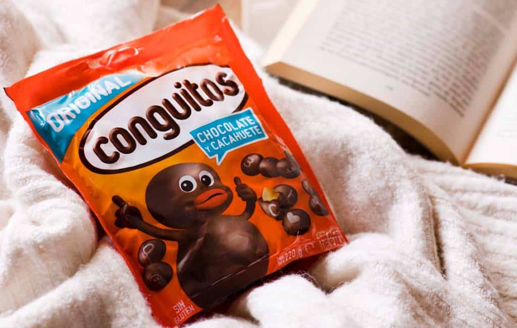 Black Lives Matter noemt de Spaanse ‘conguitos’ chocolade pinda’s racistisch