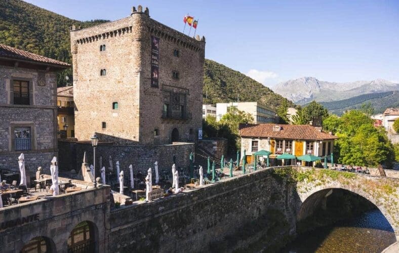 Potes in Cantabrië gekozen tot Turismo Rural hoofdstad 2020