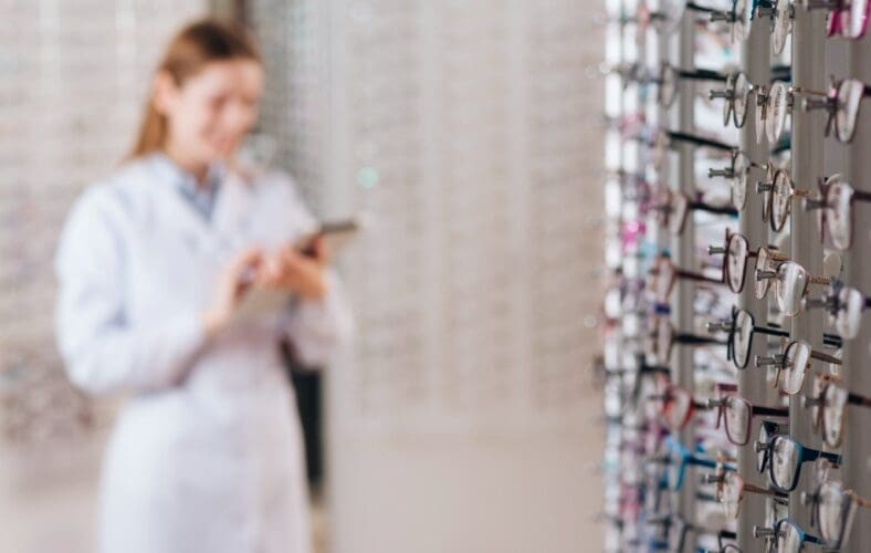 Meer dan zes miljoen inwoners van Spanje kunnen geen bril op sterkte betalen