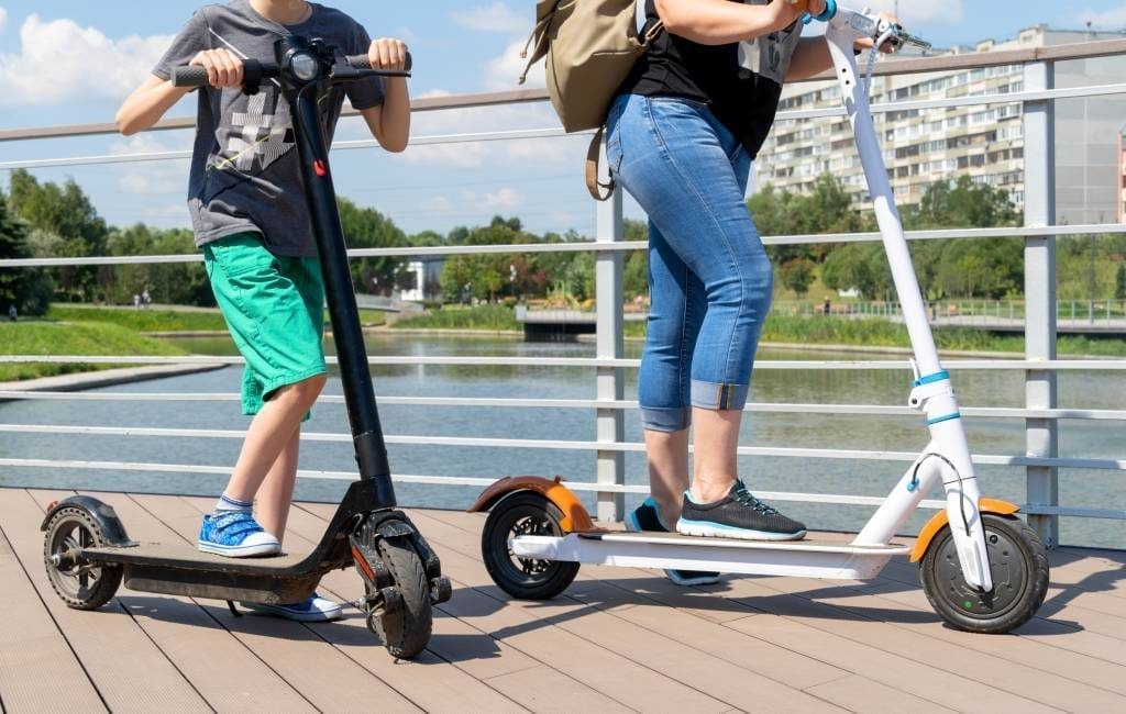 De controverse van de elektrische step in Spanje: regionale overheden maken zich zorgen over deze mobiliteitstrend