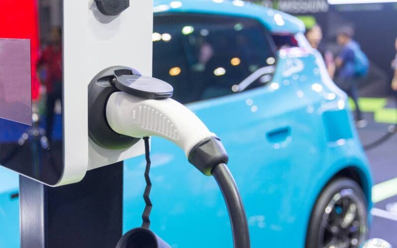 Spanje moet 340.000 openbare oplaadpunten voor elektrische auto’s hebben in 2030