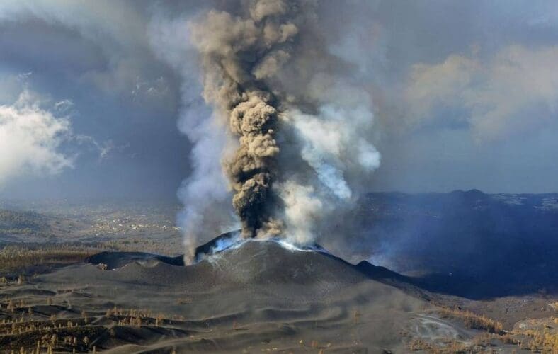 Vulkaanas bedreigt het luchtverkeer op La Palma, La Gomera, El Hierro en Tenerife