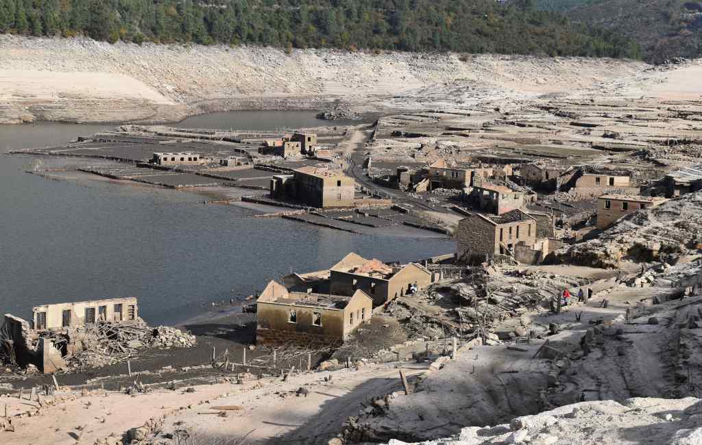 De hele wereld schrijft over het Spaanse Atlantis of het herrezen dorp in een stuwmeer in Galicië