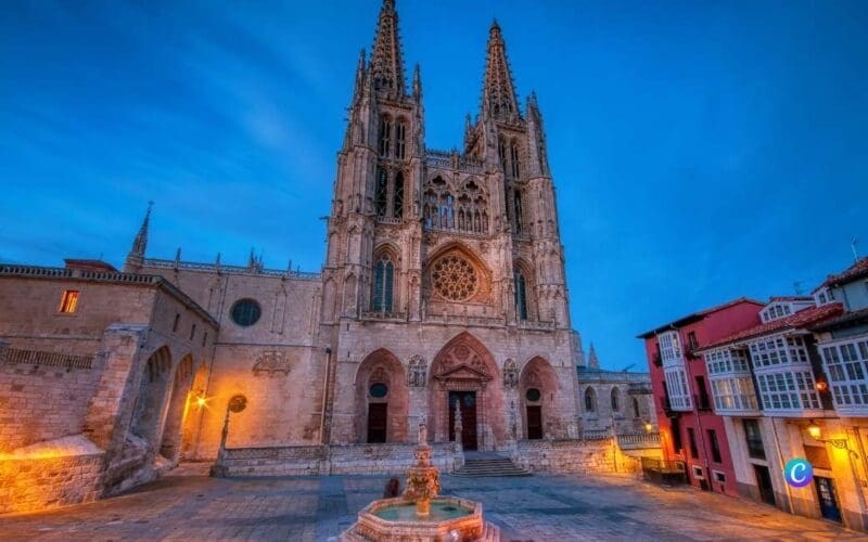 Spaanse Kerk gaat belastingen betalen over onroerend goed eigendom