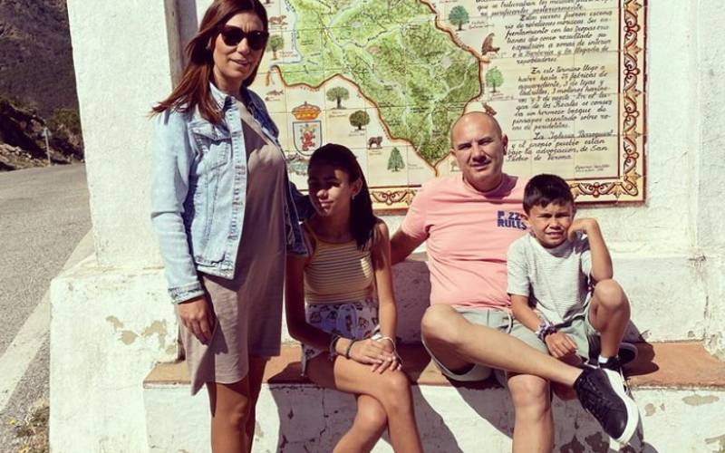 Deze familie uit Málaga wil alle 103 dorpen in de provincie bezoeken