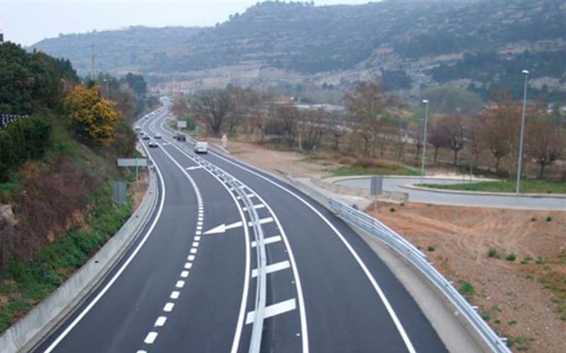 Wat zijn de nieuwe 2+1 wegen in Spanje?