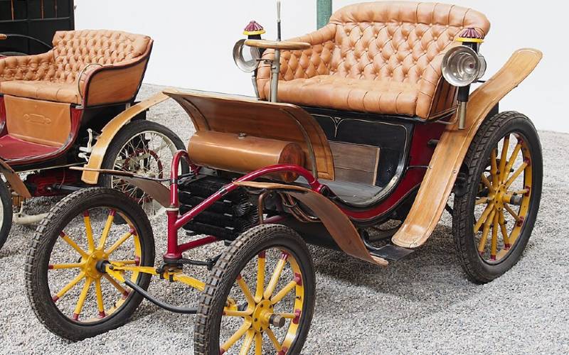 Dit waren de eerste auto’s met kenteken in Spanje