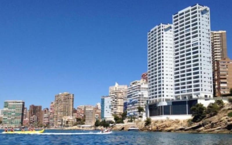 Gemeente Benidorm vraagt uitstel sloop wolkenkrabbers