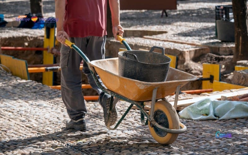 De Spaanse bouwsector zucht onder een tekort aan arbeidskrachten