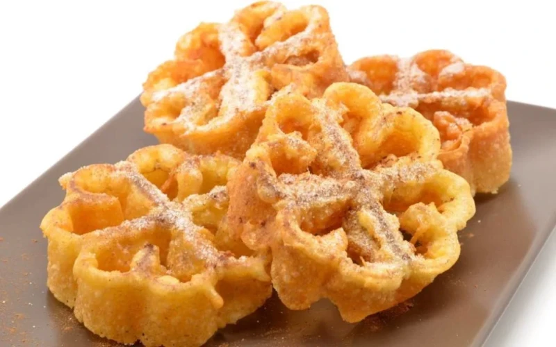 De bunuelos rosettes om Spaanse Flores de Semana Santa te bereiden met ons SpanjeRecept