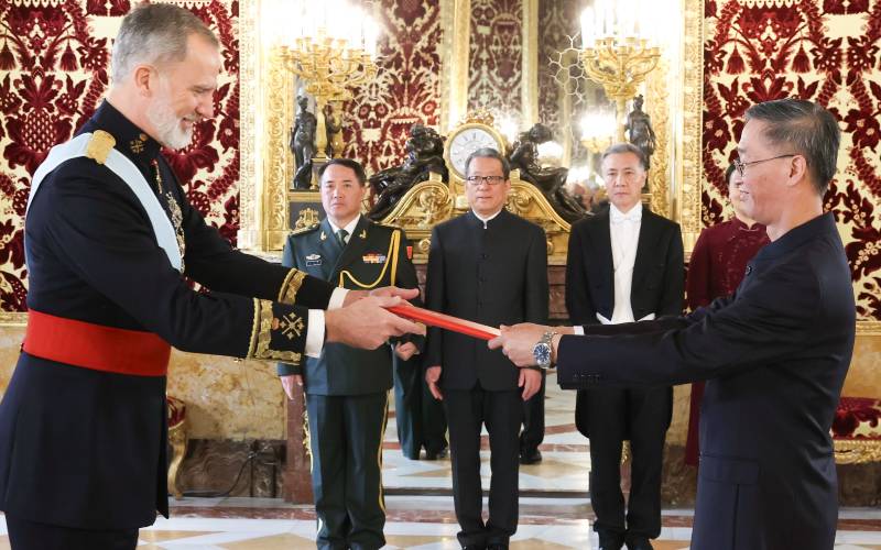 Het Spaanse koningshuis heeft meer dan 300 geschenken ontvangen in 2023