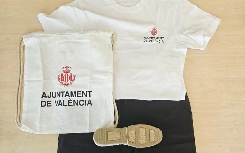 Slachtoffers van diefstal op het strand in Valencia kunnen noodkit krijgen