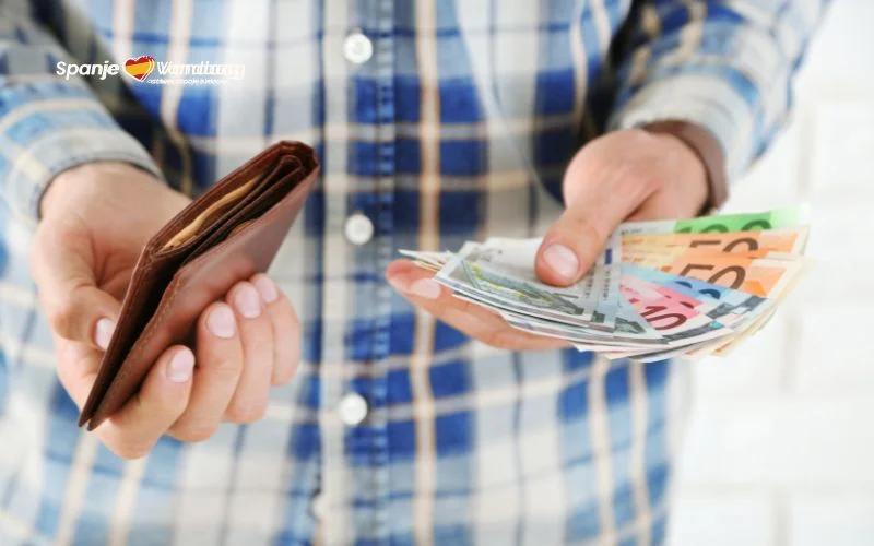 Spaanse salarissen stegen in 2023 naar gemiddeld bijna 2300 euro bruto per maand