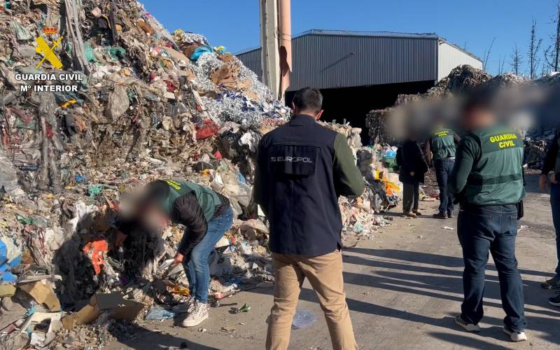 Illegale netwerken gooiden duizenden tonnen giftig afval in Spaanse stortplaatsen