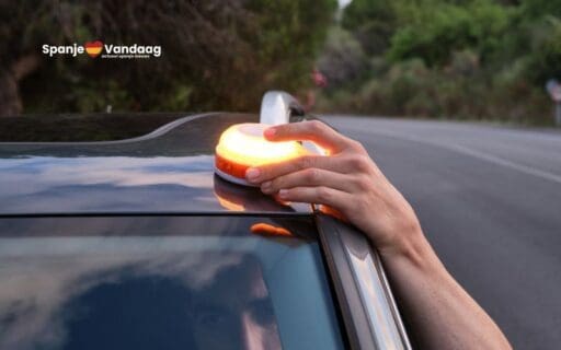 Duidelijkheid over gebruik van in Spanje verplichte V-16 noodsignalen bij internationaal verkeer