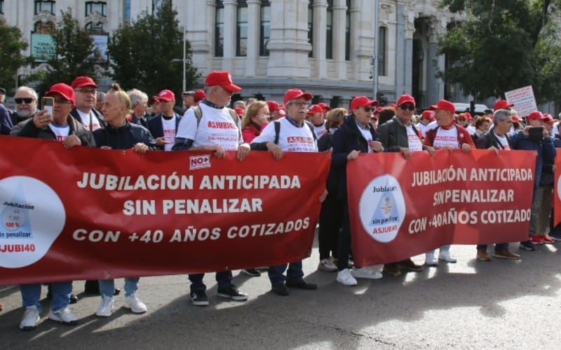 Spaanse gepensioneerden dreigen met protesten op 22 februari na afwijzing pensioenverhoging