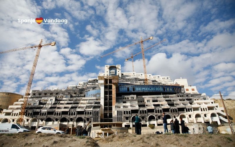 Het Algarrobico-hotel in Almería en de meer dan twee decennia juridische en politieke strijd