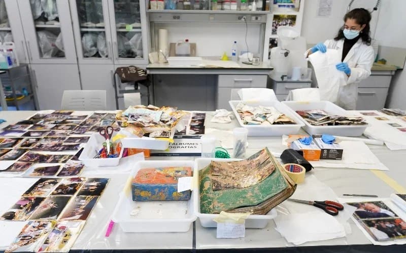 Kunstmatige Intelligentie helpt bij herstel van 80.000 beschadigde foto’s na DANA in Valencia