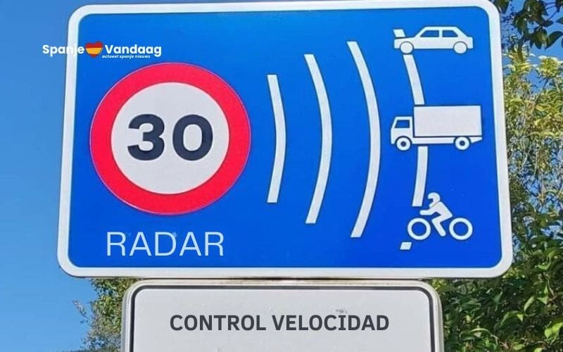 Bij welke snelheid flitst en bekeurt een radar in een 30 km/u-zone in Spanje?