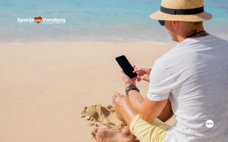 Spanje heeft recordaantal van 101 miljoen bezoekers (met telefoons) in 2024 ontvangen