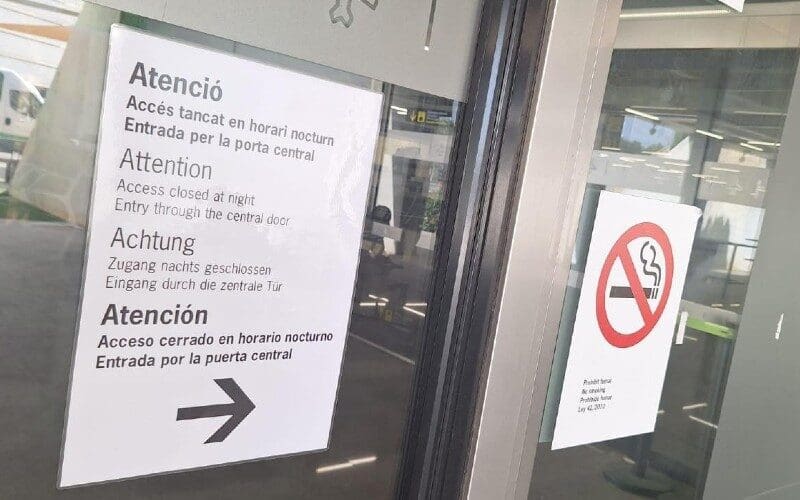 Vliegveld Mallorca sluit ’s nachts de meeste toegangsdeuren om daklozen te weren