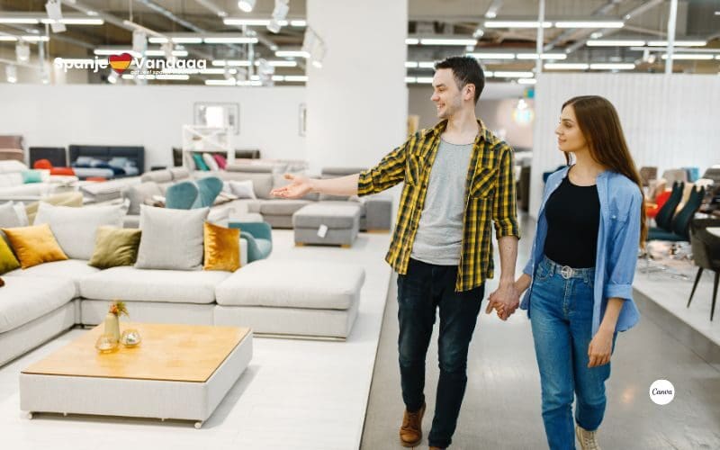 Heeft Spanje een tweede paasdag en worden dan ook meubelzaken bezocht?