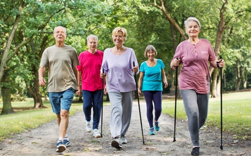 Leer de nieuwe Spaanse 6-6-6-regel wandelmethode voor 60-plussers om fit en gezond te blijven kennen