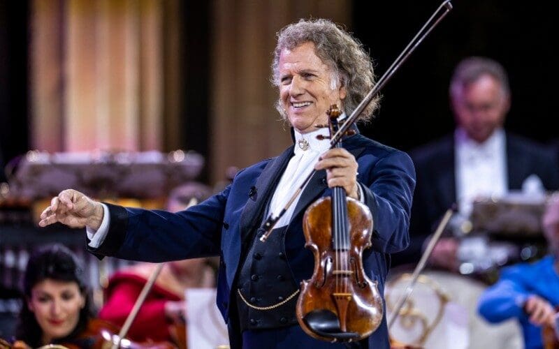 André Rieu keert terug naar Spanje met vier magische concerten in januari 2026