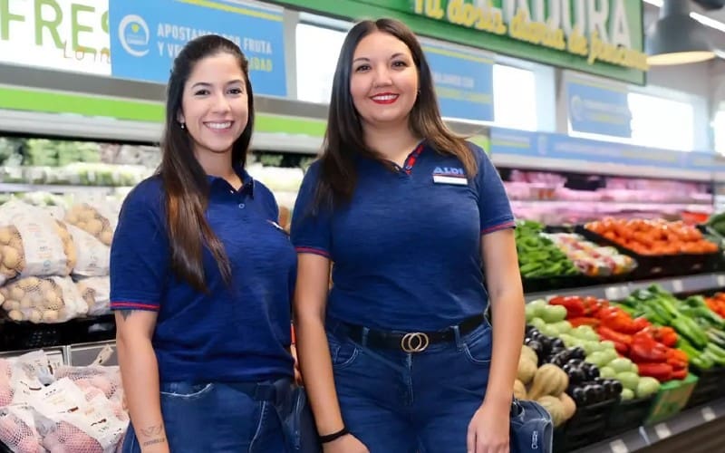 Spaanse supermarkten en horeca zoeken duizenden zomerhulpen