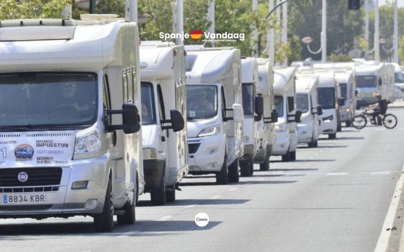 Kampeerauto eigenaren in verzet tegen parkeerverboden in Elche en Santa Pola