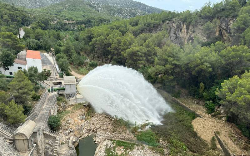 Waarschuwing voor overstroming stuwmeer Foix aan de Costa Dorada (UPDATE)