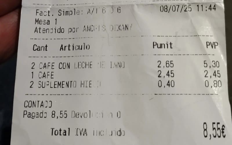 Spaanse bar vraagt 40 cent voor een ijsblokje in de koffie