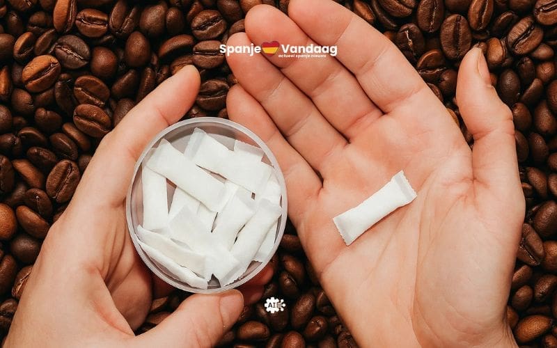 Cafeïne-pouches populair bij jongeren, maar Spanje waarschuwt voor gevaarlijke risico’s