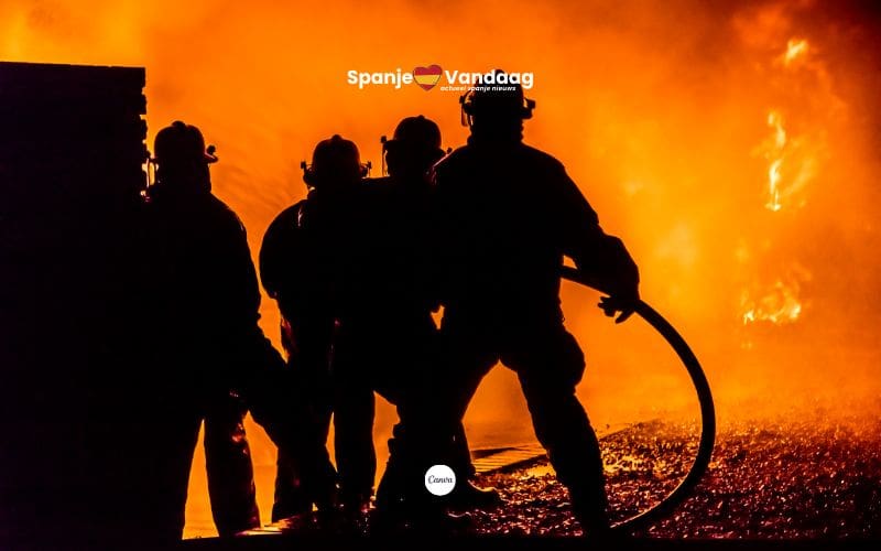 Vijf brandweermannen zwaargewond bij bosbrand in Galicië