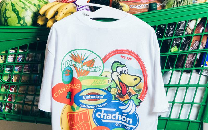 Supermarktketen HiperDino lanceert eerste kledinglijn met Canarisch tintje