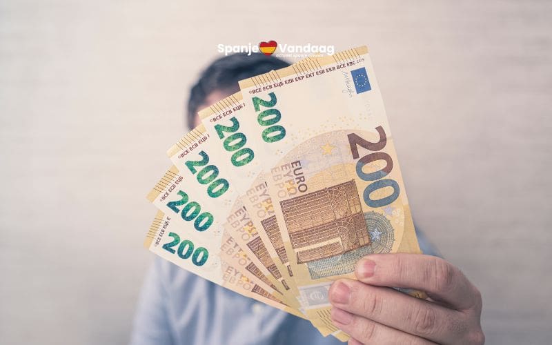 Wist je dat contante betalingen boven duizend euro verboden zijn in Spanje?