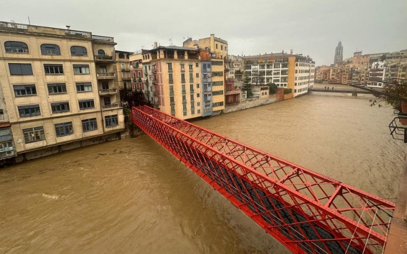 Rode waarschuwing in Catalonië door storm Harry
