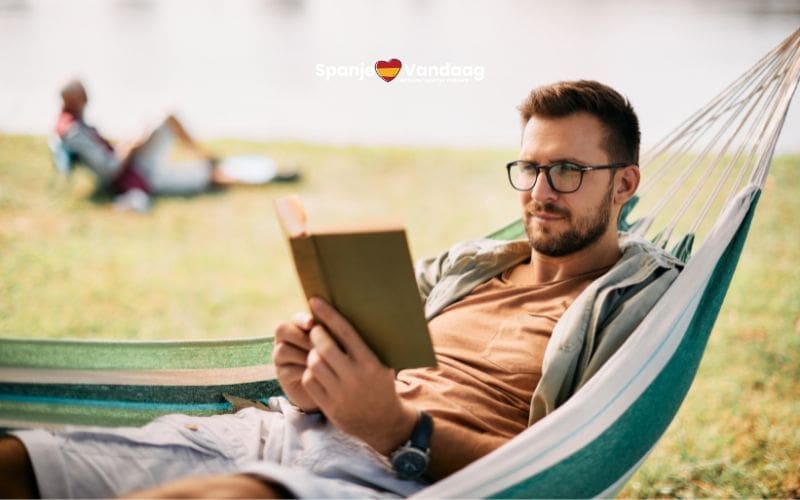 Meer dan twee derde van de Spanjaarden leest in de vrije tijd