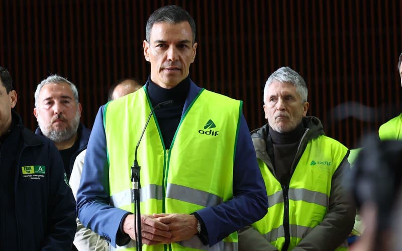 Spaanse premier belooft duidelijkheid over treinramp en kondigt drie dagen rouw af