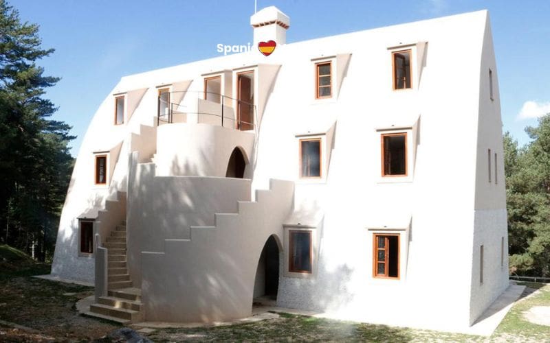 Nieuwe ontdekking bevestigt officieel werk van Antoni Gaudí in Catalonië