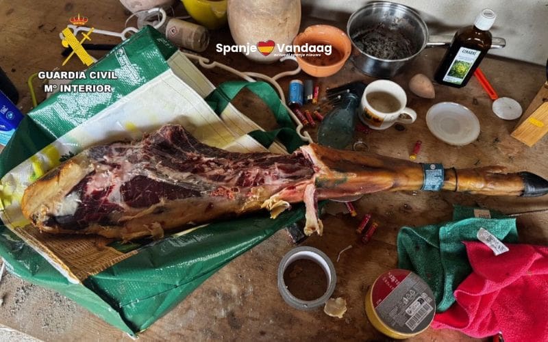 57-jarige vrouw steelt luxe jamón ibérico op Mallorca en levert hem half opgegeten terug