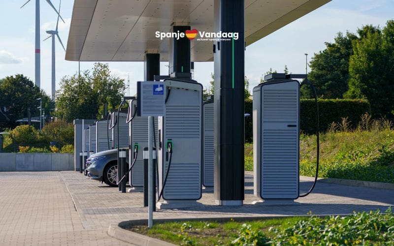 Vijf Spaanse snelwegen krijgen als eerste ultrafast laadstations