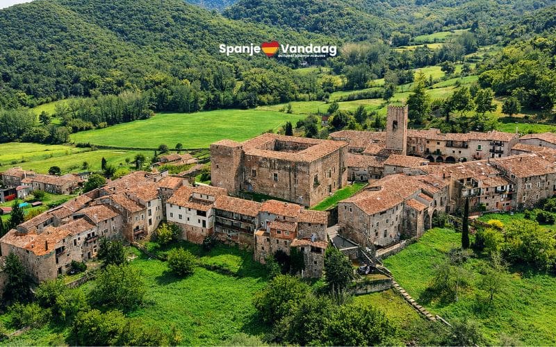 Klein dorpje in Girona, onverwachte ster in populaire Prime Video-film