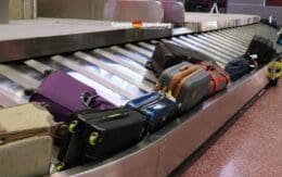 Opluchting op Spaanse luchthavens, want de staking tijdens paasdrukte is voorlopig uitgesteld