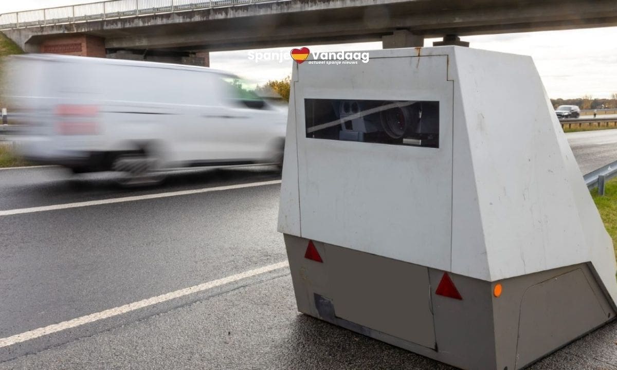 Slimme camera’s langs de weg houden automobilisten steeds scherper in de gaten in Spanje